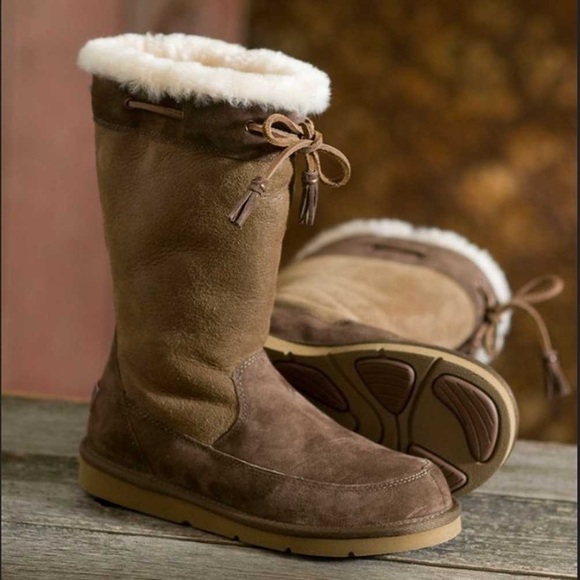 UGG Shoes - UGG Suede & Shearling Suburb Mid Calf Brown Boots with Tie & Tassels, Women’s 6